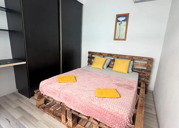 Old Town 2-room Apartment, Prime Location Apartament *